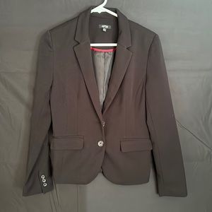 Apt 9 women’s blazer size 4